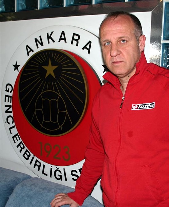 Mesut Bakkal İmzayı Attı!