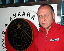 Mesut Bakkal İmzayı Attı!