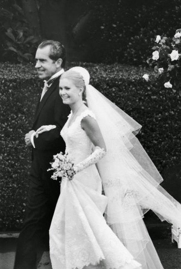 14- Amerika Birleşik Devletleri Başkanı Richard Nixon ve kızı Patricia, 1971.
