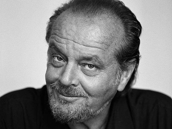 8. Oscar Ödülü'ne en çok aday gösterilen erkek oyuncu Jack Nicholson 12 kez aday gösterildiği ödülün 3'nü kazanmıştır.
