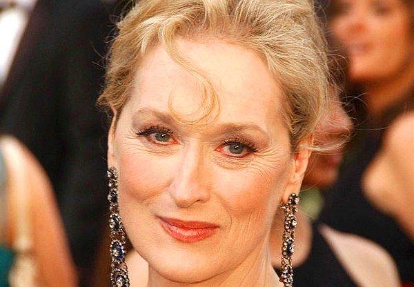 10. Oscar Ödülü'ne en çok aday gösterilen kadın oyuncu Meryl Streep 19 kez aday gösterildiği ödülün 3'nü kazanmıştır.