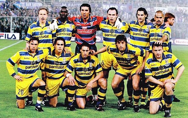 7. Şimdilerde borçları yüzünden 1 Euro'ya satılan Parma'nın anlı şanlı 1998/99 kadrosu