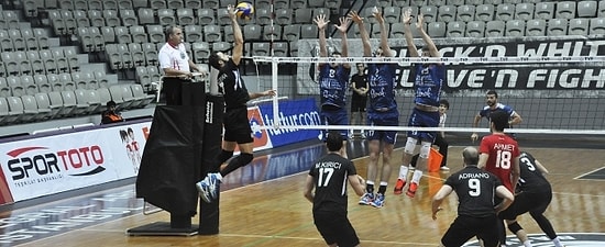 Halkbank, Beşiktaş'a Set Vermedi