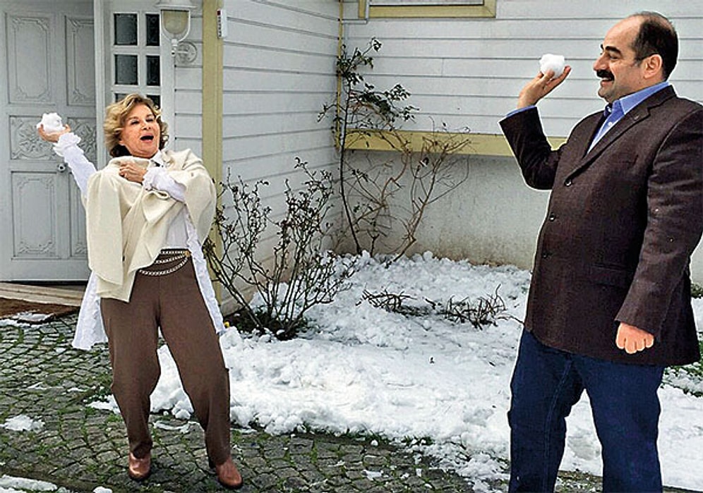 Savcı Zekeriya Öz ve Nazlı Ilıcak'ın Kartopu Fotoğrafı Olay Oldu