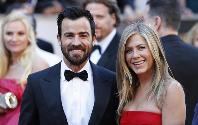 5. Jennifer Aniston ve Justin Theroux çiftide aynı sektörde olmalarına rağmen işte gene kadın fazla kazaıyor. Kader mi diyelim ne diyelim ki..