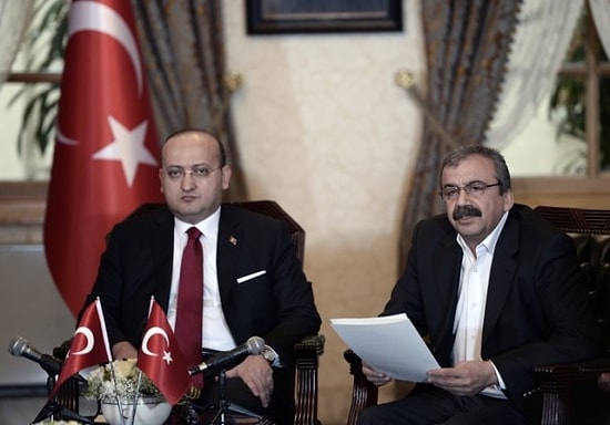 Silah Bırakma Çağrısına İlk Yorumlar...