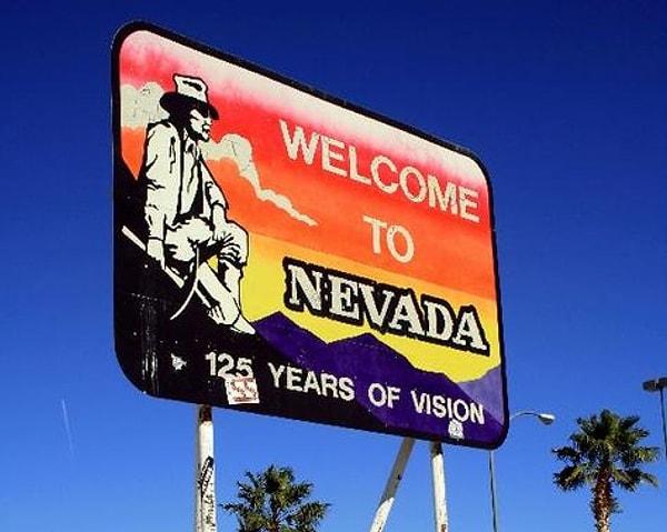 Nevada Eureka Kentinde Bıyıklı Erkeklerin Kadınları Öpmesi Yasak