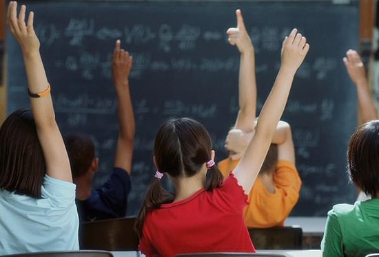 MEB'den Okullara: 'Sabah Namazına Müteakip Öğrencileri Camiye Getirin'