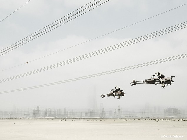 23. 2 Speeder Bike