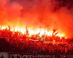 Beşiktaş Taraftarından Büyük Şölen
