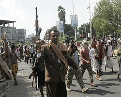 Husiler Taiz Havaalanını Aldı