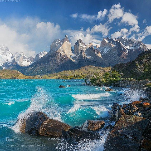 5. Patagonia'da Bulunan Pehoe Gölü