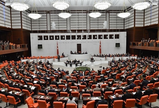 Ve Tartışmalı 'İç Güvenlik Paketi' Yasalaştı...