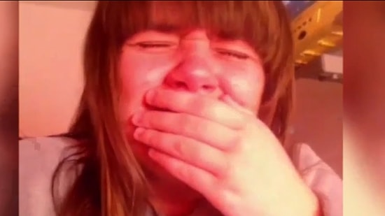 Zayn Malik'in 1D'den Ayrılmasına Üzülen Fanları | Ergen Göz Yaşı İçerir