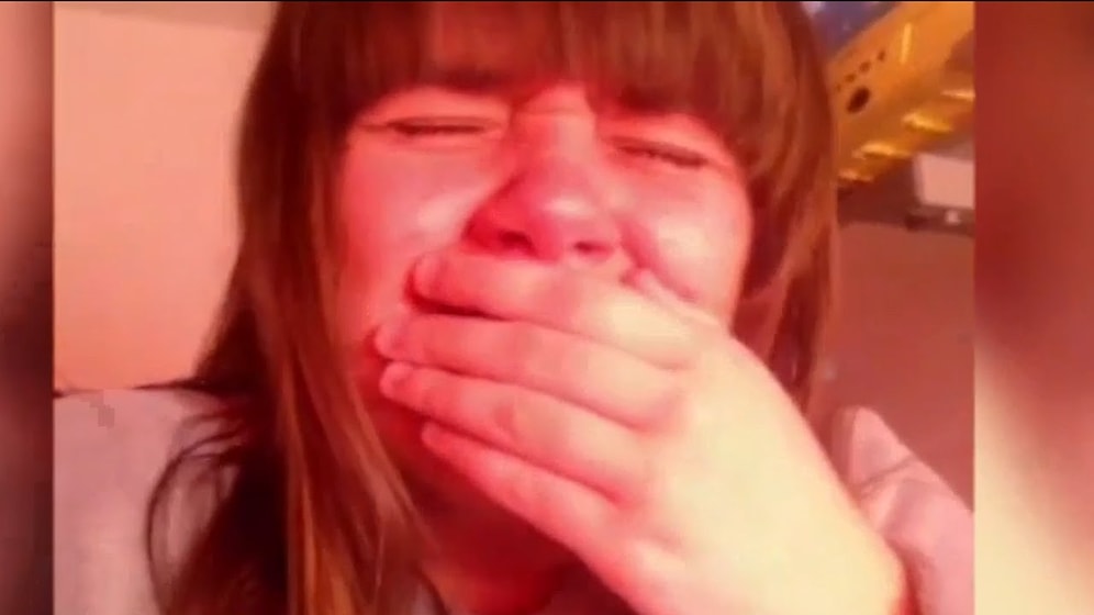 Zayn Malik'in 1D'den Ayrılmasına Üzülen Fanları | Ergen Göz Yaşı İçerir