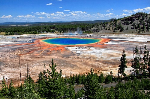 Dev Prizmatik Kaplıca Gölü - Wyoming, ABD