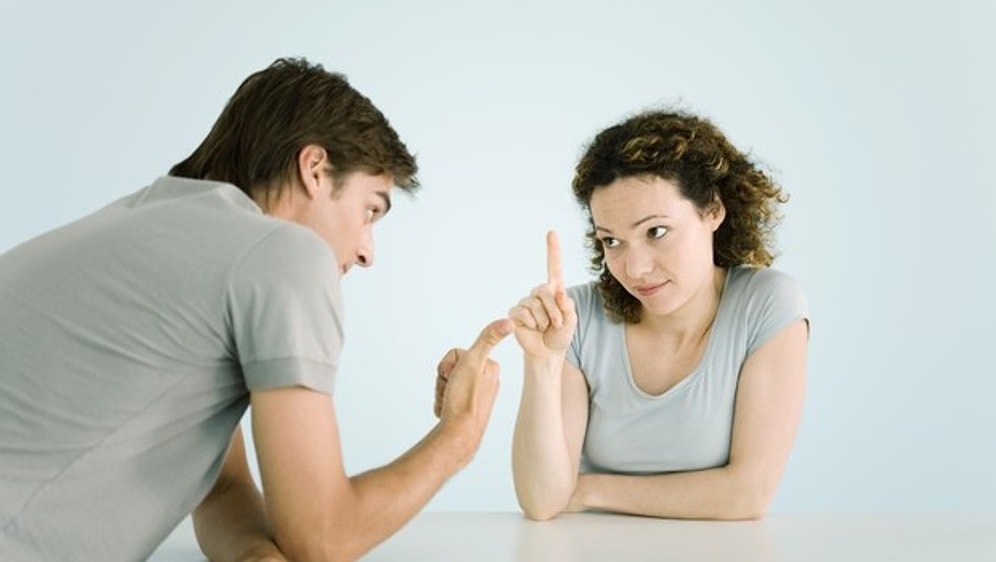 Eşinizle Onun Ailesi Hakkında Konuşurken Bunlara Dikkat Edin