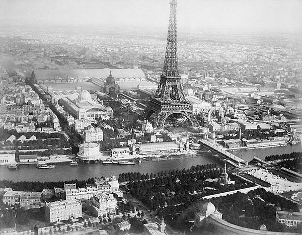 18. Mühendis Gustave Eiffel'in, Kule'nin üçüncü katında kendine özel bir dairesi vardı