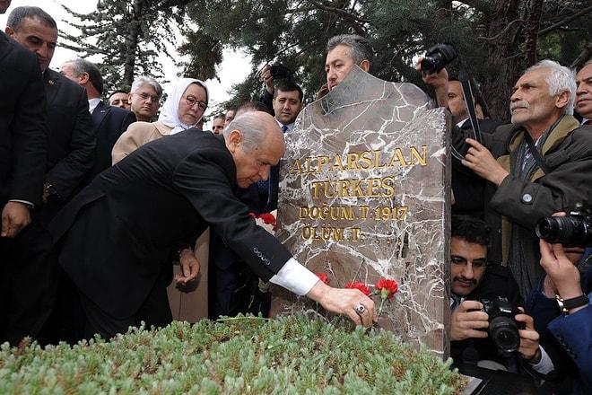 Alparslan Türkeş Mezarı Başında Anıldı