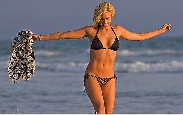 Ashley Roberts