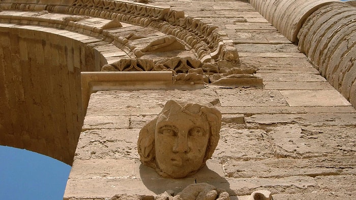 IŞİD Hatra'yı Yıkmaya Devam Ediyor