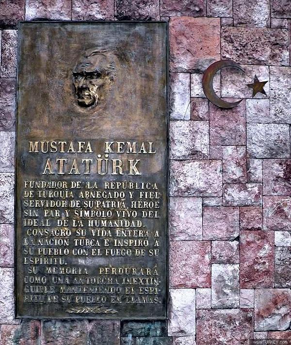 Ve Atatürk...