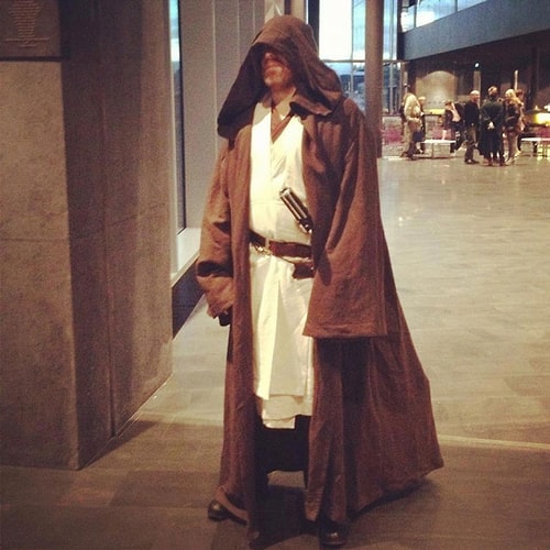 Jedi'ı çok sevdiği her halinden belli zaten.