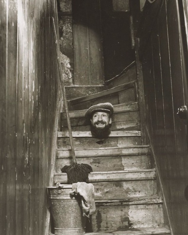 3. Yılbaşı Kartı, Angus McBean, 1950