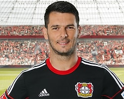Leverkusen, Güvenlik Görevlisine Kafa Atan Emir Spahic'in Sözleşmesini Feshetti