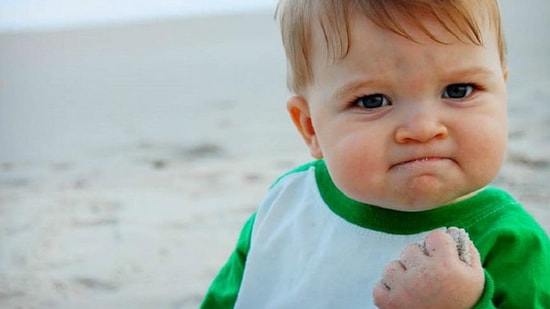 İnternet Fenomeni Sam, Babasını Ameliyat Ettirecek