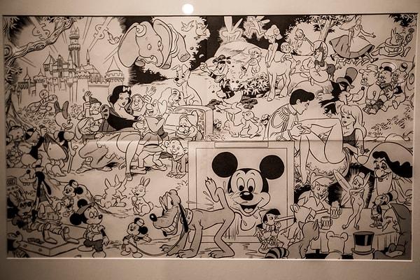 Disney kahramanlarının kullanıldığı çizim