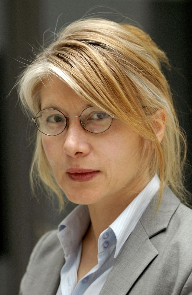 2. Emine Ülker Tarhan