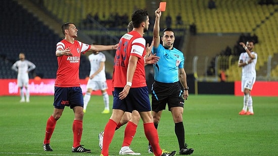 Efe Halil Özarslan: "Hakem Özür Diledi"