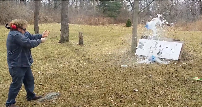 500 Nitro Express ile Ateş Edip Silahı Elinden Fırlayan Adamın Geçirdiği Şok