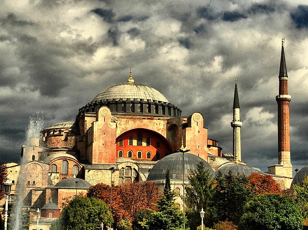 2. Ayasofya'daki keşiş