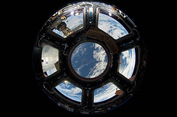 12. Uluslararası Uzay İstasyonu'nda Görevli Bir Astronotun Objektifinden