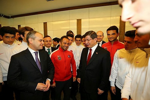 Dünya Şampiyonları Trabzon'da Coşkuyla Karşılandı