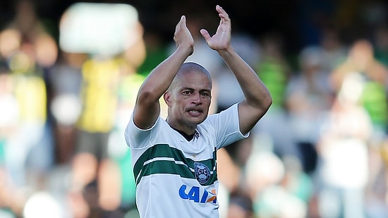 Alex'e Onur Nişanı Verilecek