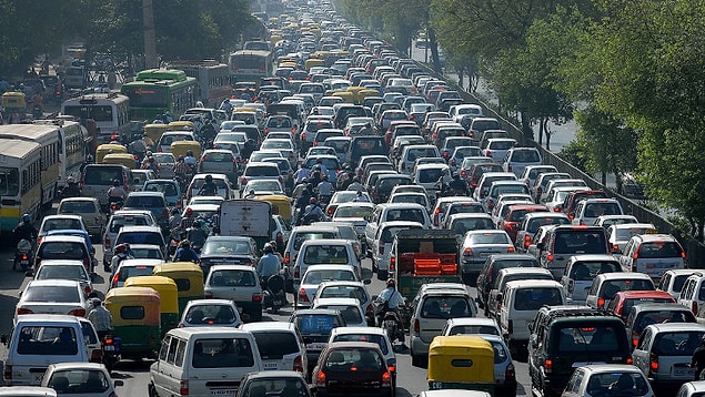 4. Şu an dünya üzerinde 500 milyon araç bulunmaktadır, bu sayının 2030 yılında bir milyar olacağı dolayısıyla araçlardan kaynaklı çevre kirliliğinin iki katına çıkacağı tahmin edilmektedir.