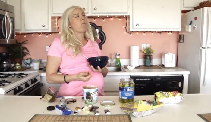 Hamile Kadınların Anlayabileceği 11 Güç Durum