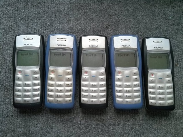 28. Nokia 1100
