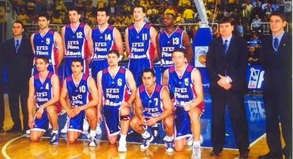 2000 yılında Efes Pilsen'in başındayken, Fransız takımı Asvel’i çeyrek finalde eleyerek Euroleague’de Final Four’a kalma başarısını göstermiştir.