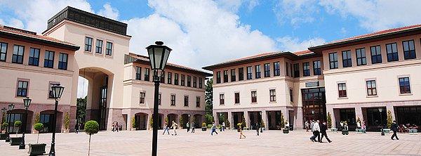 2- Koç Üniversitesi