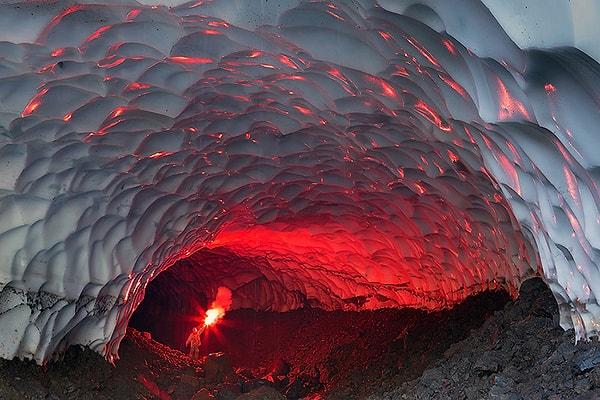 23. Buzul Mağarası, Rusya