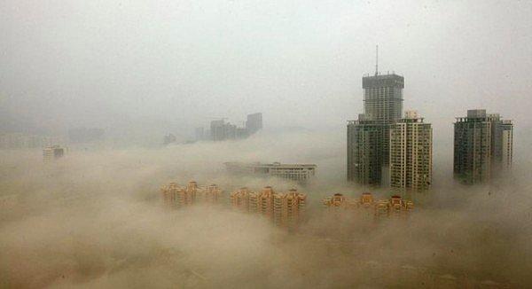 23. Kum fırtınası değil, sıradan bir kış gününde Çin.