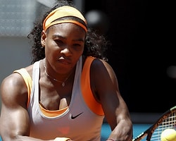 Serena'dan Azarenka Karşısında Dramatik Galibiyet