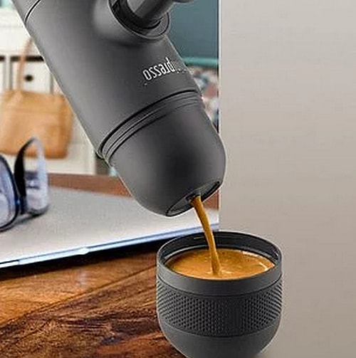 Matara formatındaki, her yere taşıyabileceğiniz espresso makinesi