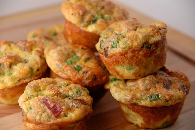 9. Sosisli muffin eski poğaçaları solladı