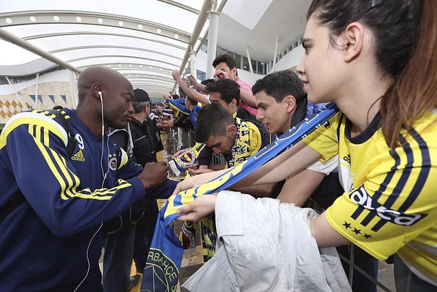 Fenerbahçe'ye Coşkulu karşılama