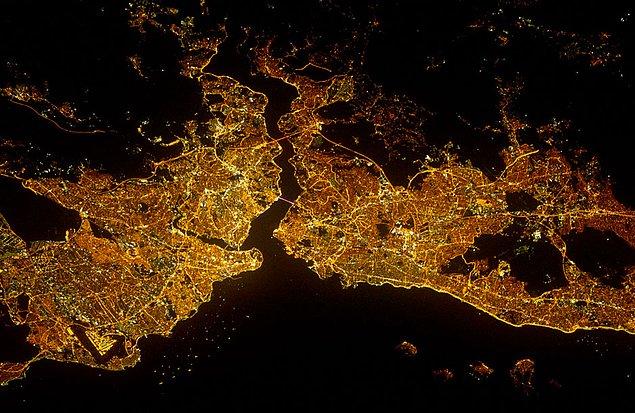 8. İstanbul'un kaç tane ilçesi vardır?